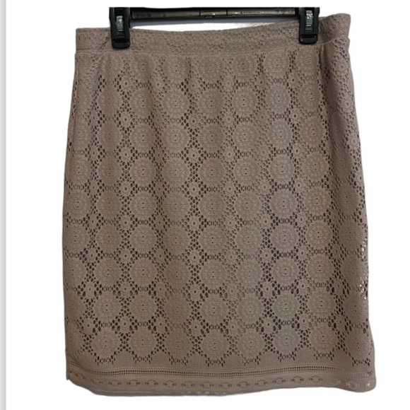 Cato Crochet Lace Tan Skirt Size Large - Picture 1 of 9